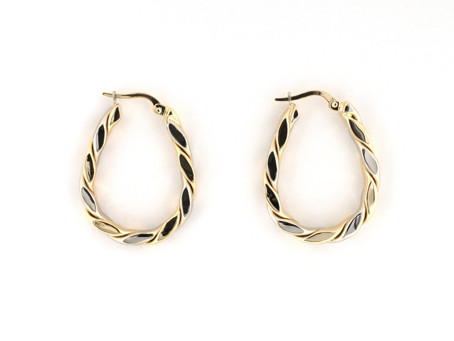 54538 - Gold Corrugated Hollow Twisted Oval Hoop Earrings