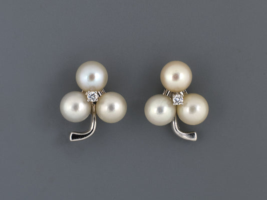 54540 - Gold Diamond Pearl 3-Leaf Clover Cluster Earrings