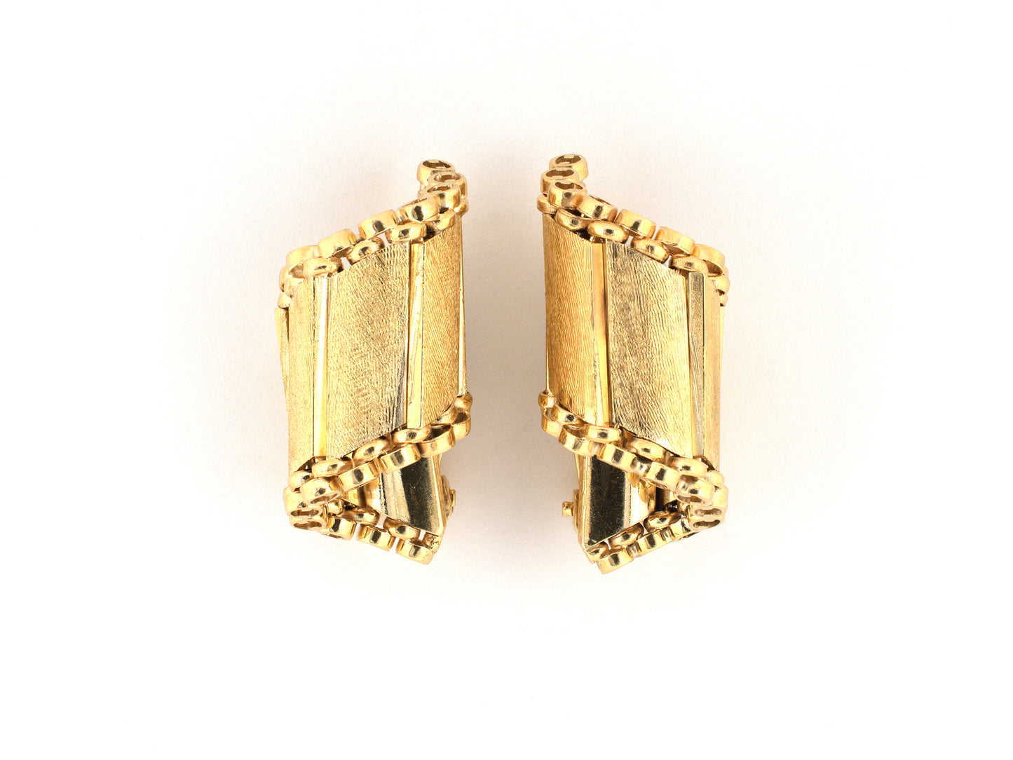 54541 - Circa 1950 Gold Florentine Scroll Earrings