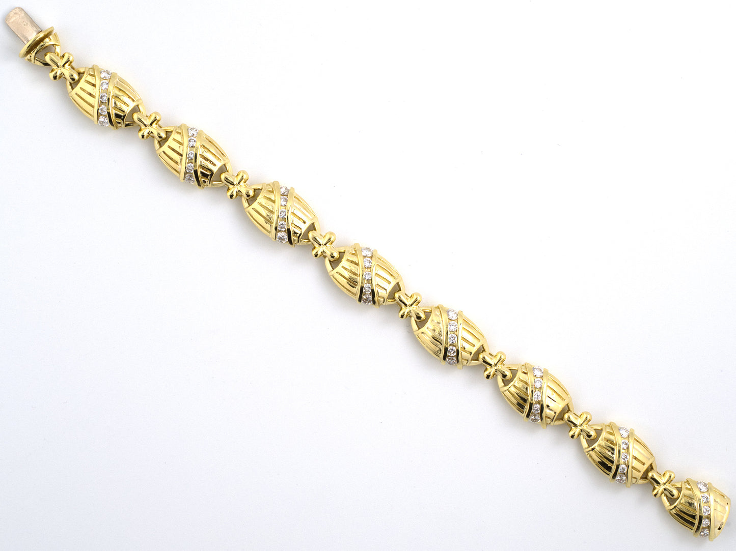 73877 - SOLD - Gold Diamond Grooved Oval Link Bracelet