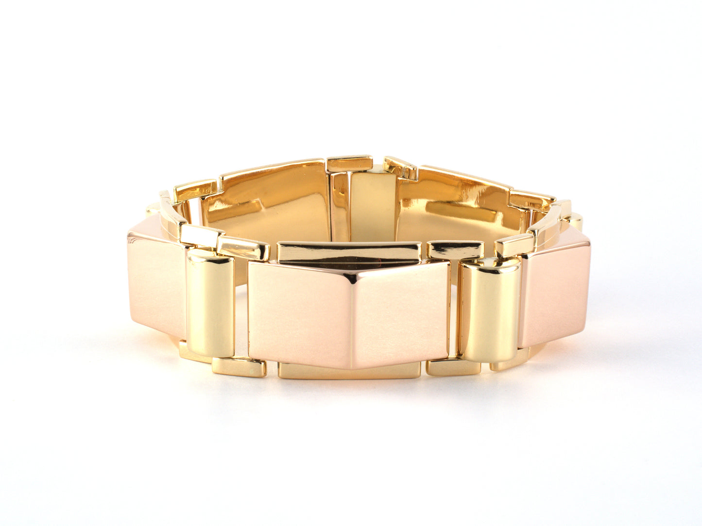 73915 - Retro Circa 1940s Gold Triangular Cylinder Hollow Link Bracelet
