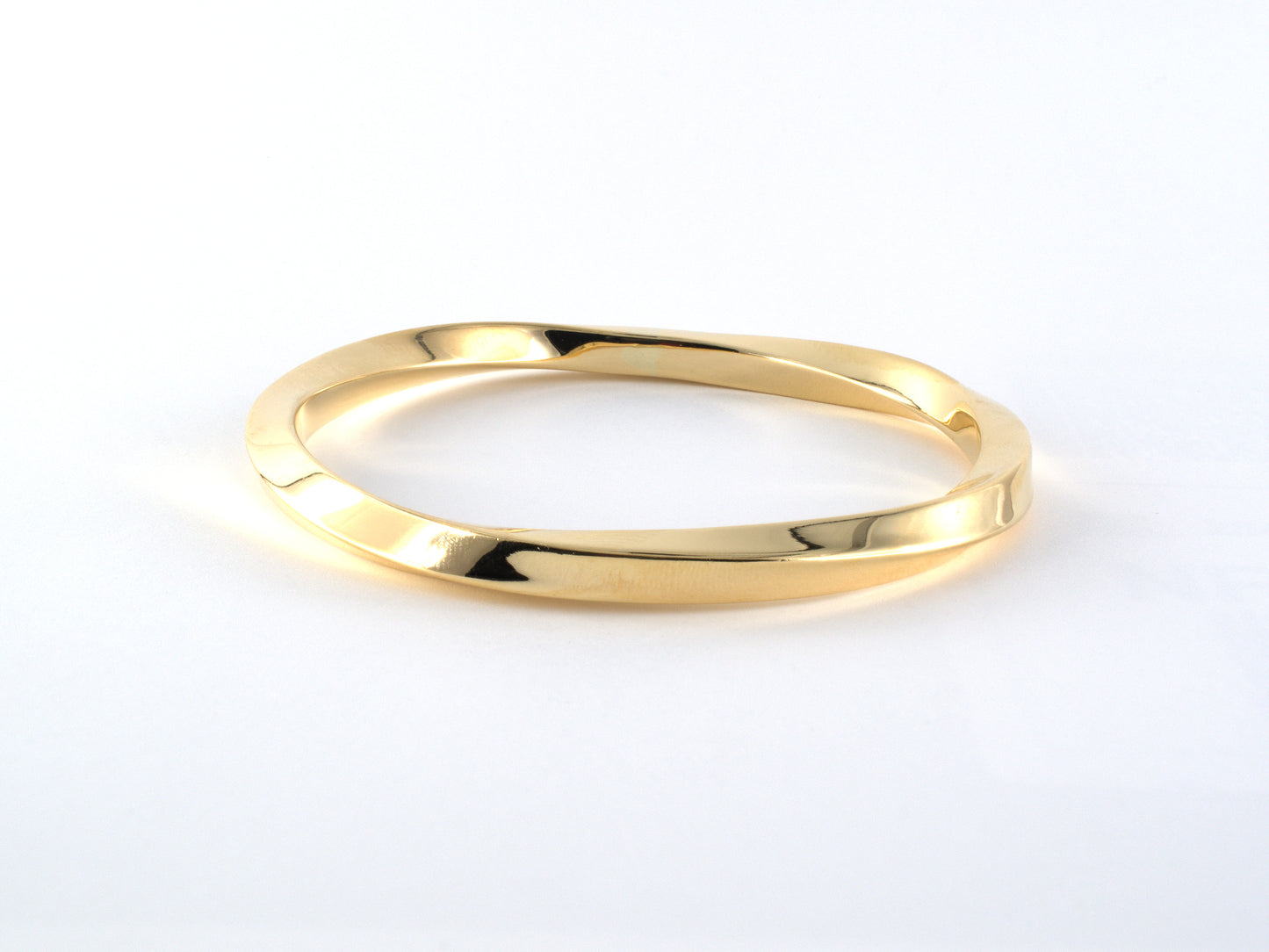73941 - Tiffany Italy Gold Twisted Bangle Bracelet
