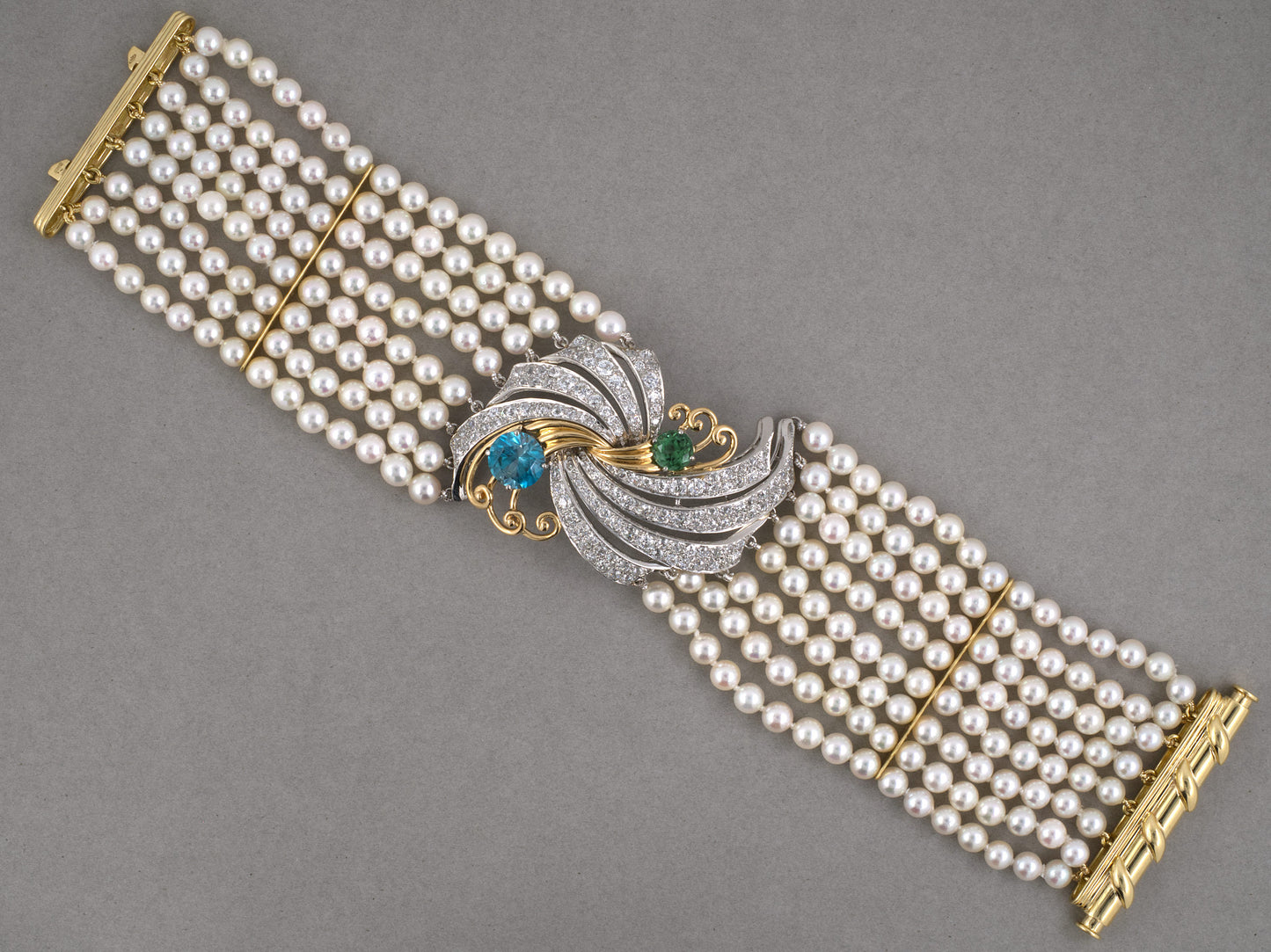 73986 - Retro Platinum Gold Diamond Blue Zircon Green Tourmaline Pearl Bracelet