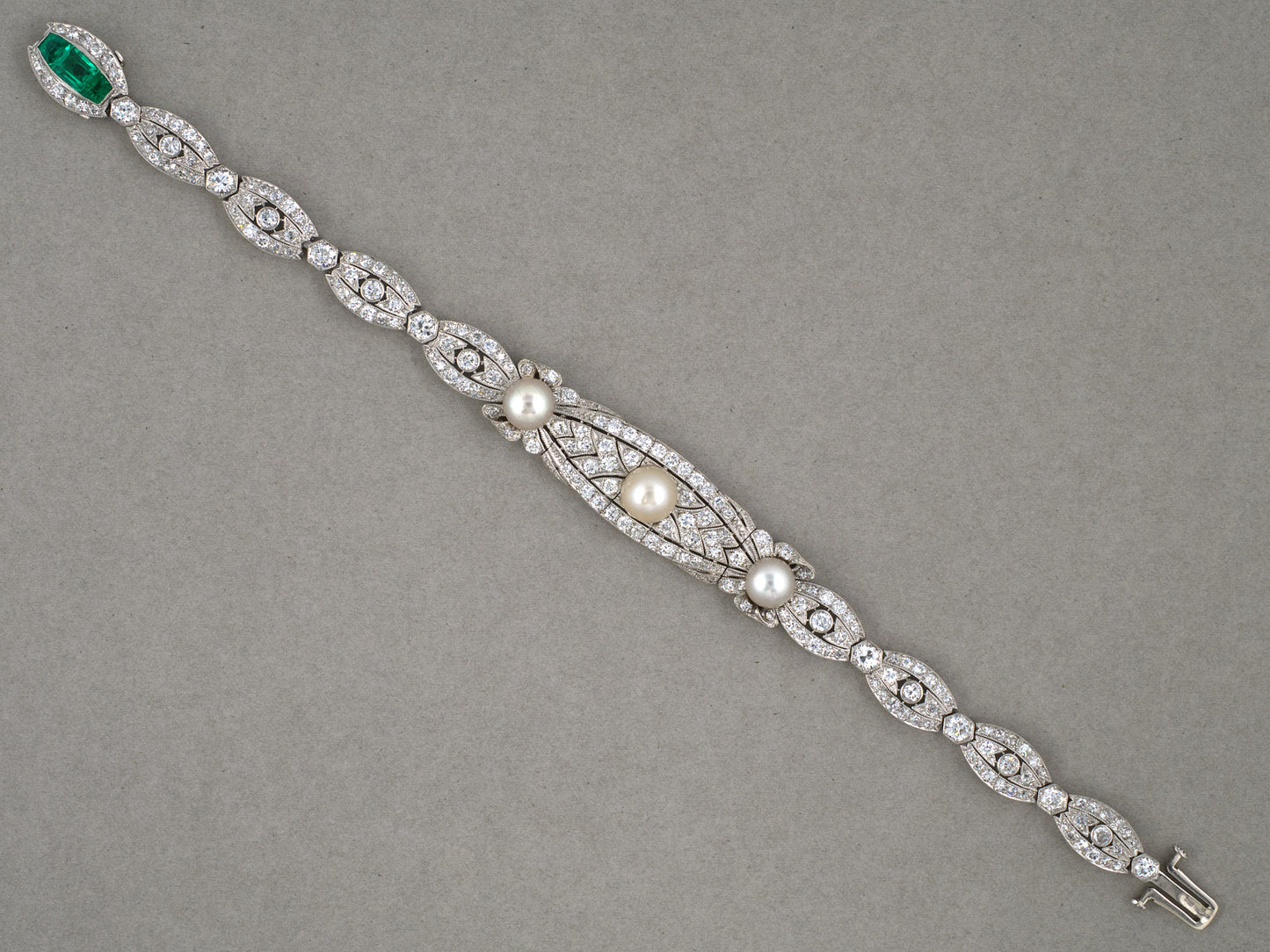 73990 - Art Deco T Kirkpatrick & Co Platinum Diamond GIA Natural Pearl Emerald Bracelet
