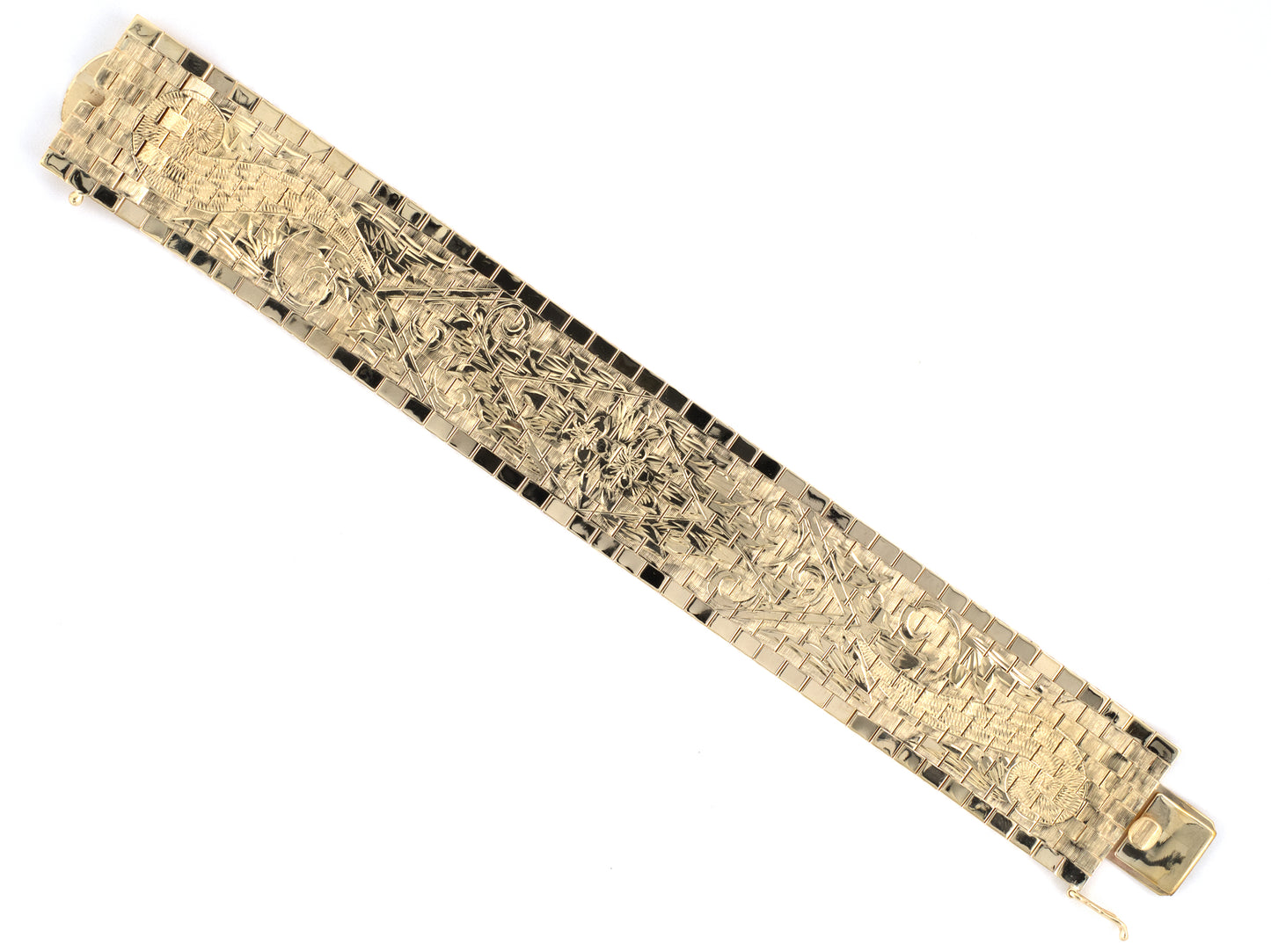 74004 - Circa 1950s Zelman & Friedman Gold Carved Brick & Scroll Pattern Bracelet
