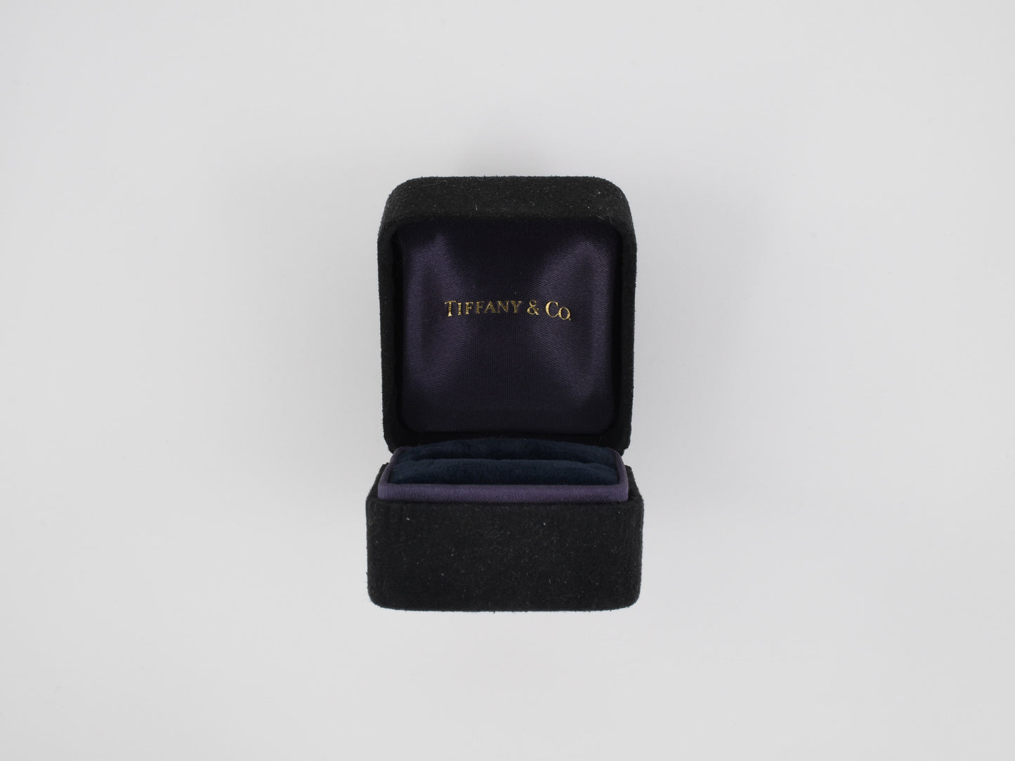 901807 - Circa 1998 Tiffany Platinum AGL Burma Sapphire Diamond Cluster Ring