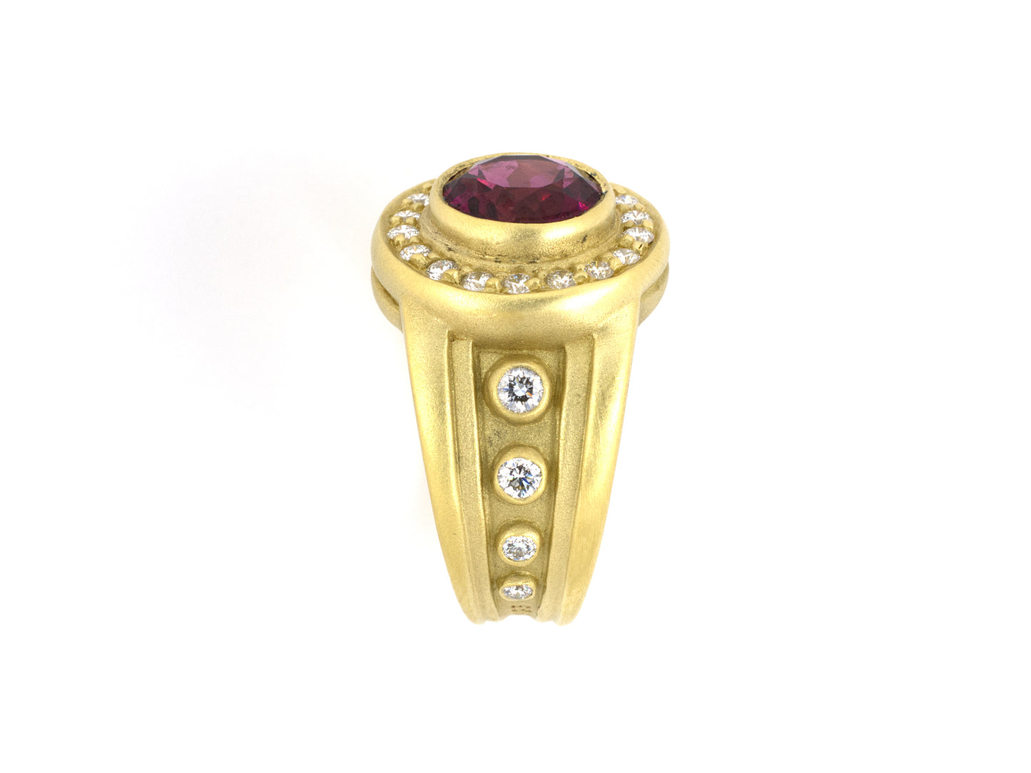 902050 - Kieselstein Cord Circa 1993 Gold Bezel Set Garnet Diamond Cluster Ring