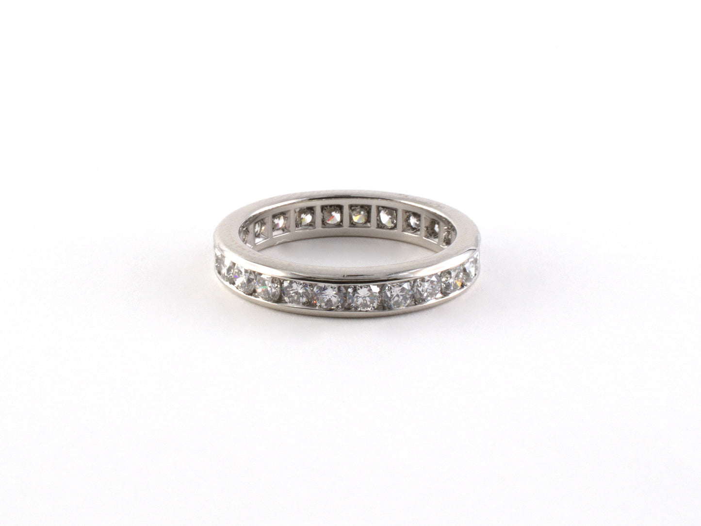 902180 - Platinum Diamond Eternity Ring