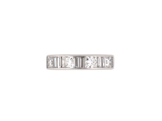 902195 - SOLD - Platinum Diamond Wedding-Band Ring