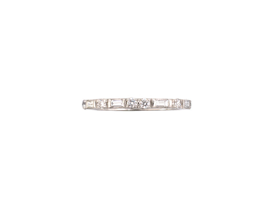 902205 - Platinum Diamond Eternity Ring