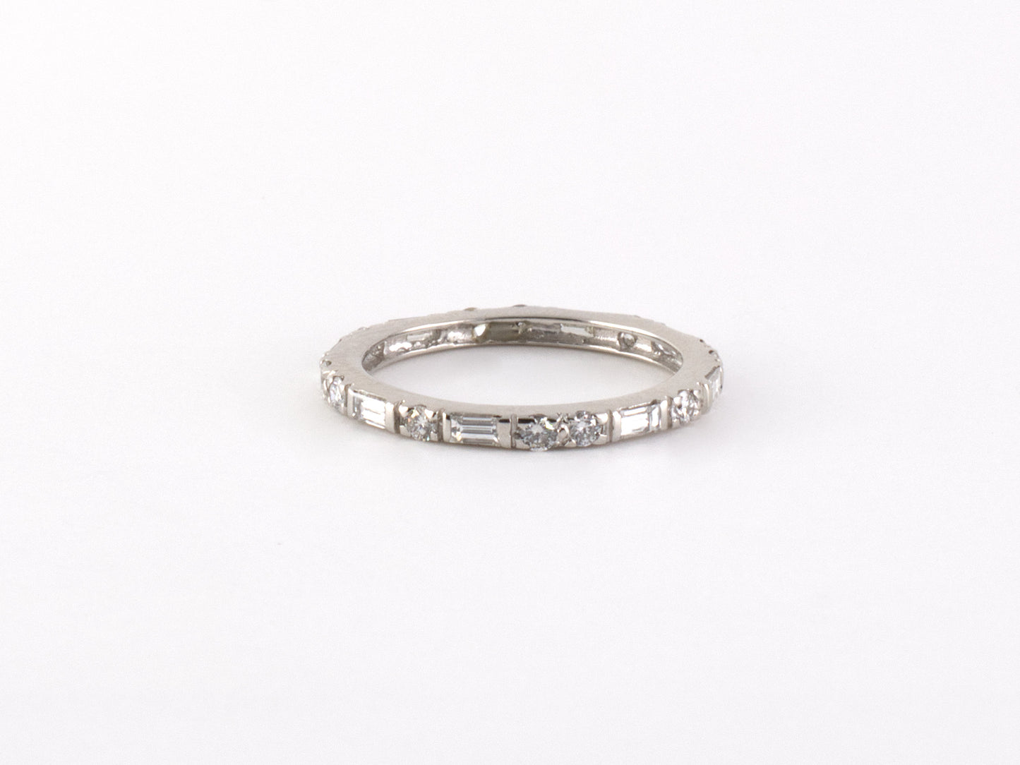 902205 - Platinum Diamond Eternity Ring