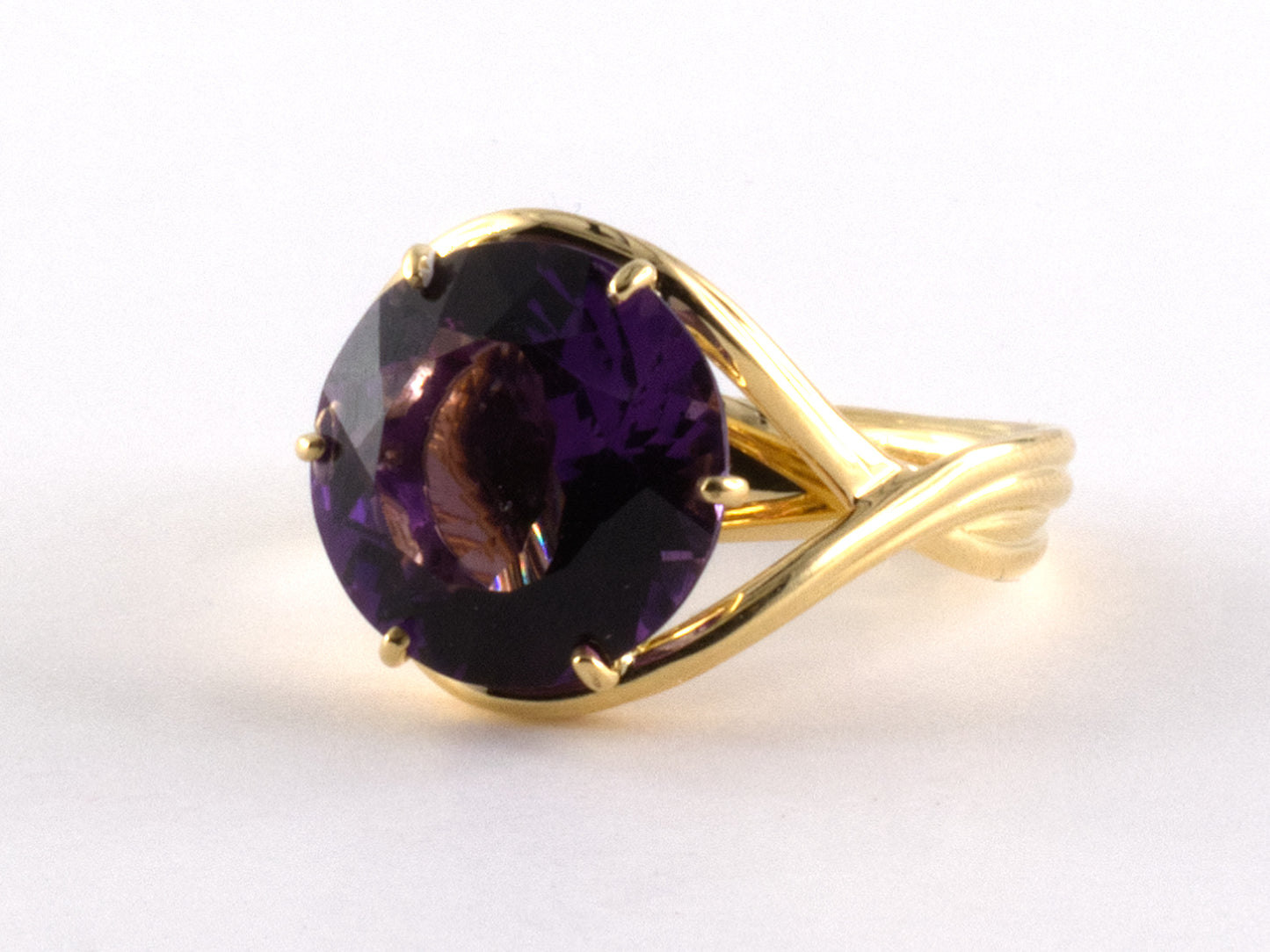 902217 - SOLD - "Bondanza" Gold Amethyst Ring
