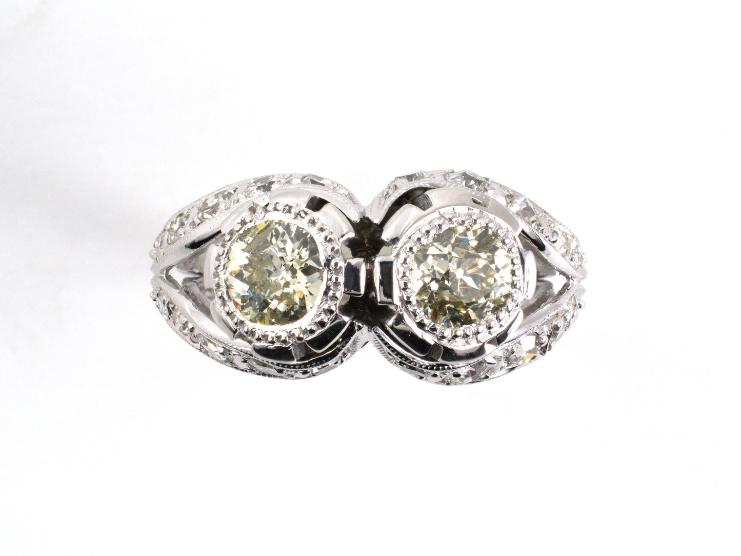 902239 - SOLD - Platinum Diamond 2-Stone Ribbon Ring