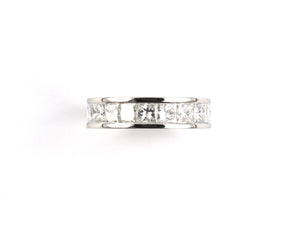 902247 - Platinum Princess Cut Diamond Eternity Ring Size 4 3/4