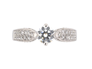 902258 - Gold Diamond Engagement Ring