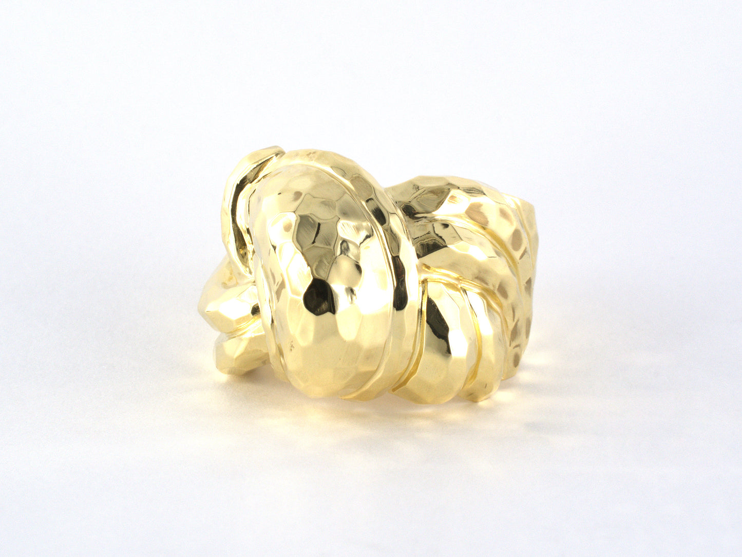 902274 - Dunay Gold Swirl Faceted Ring