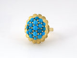 902340 - Circa 1960s Italy Gold Turquoise Florentined Oval Cluster Ring