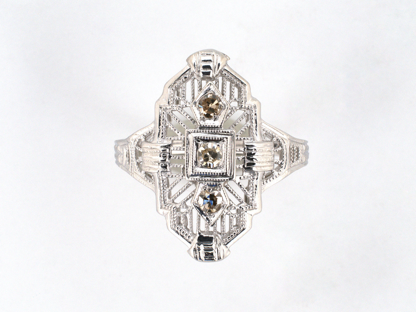 902345 - SOLD - 18K Wg Diamond Stamped Filigree 3-Stone Art Deco Dinner Ring Size 5 L Vs