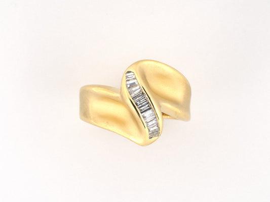 902355 - Gold Diamond 2-Tone Ribbon Twist Wave By Pass Wedding-Band Ring