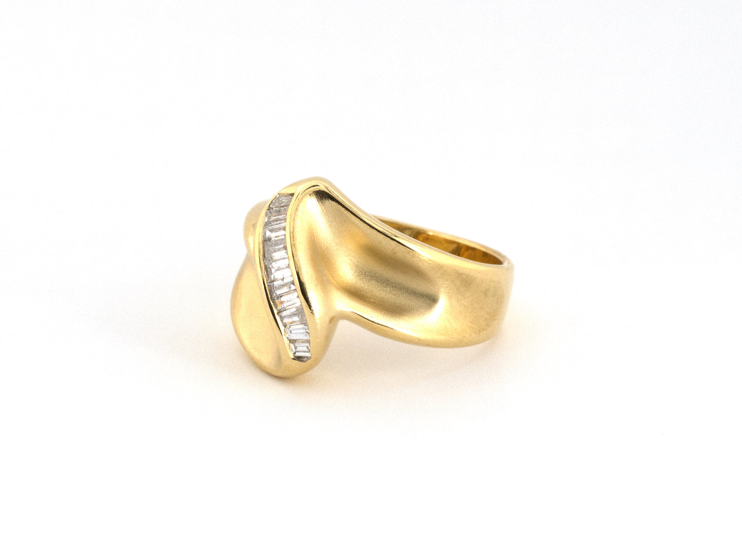 902355 - Gold Diamond 2-Tone Ribbon Twist Wave By Pass Wedding-Band Ring