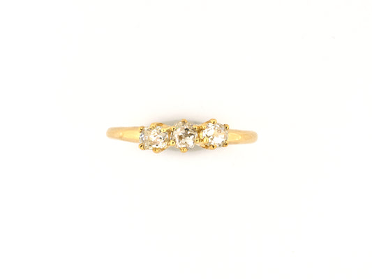 902357 - Gold Diamond 3-Stone Ring
