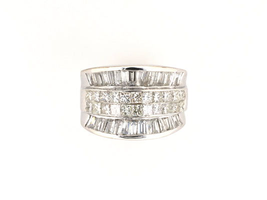902363 - Gold Diamond 3-Row Wedding-Band Ring