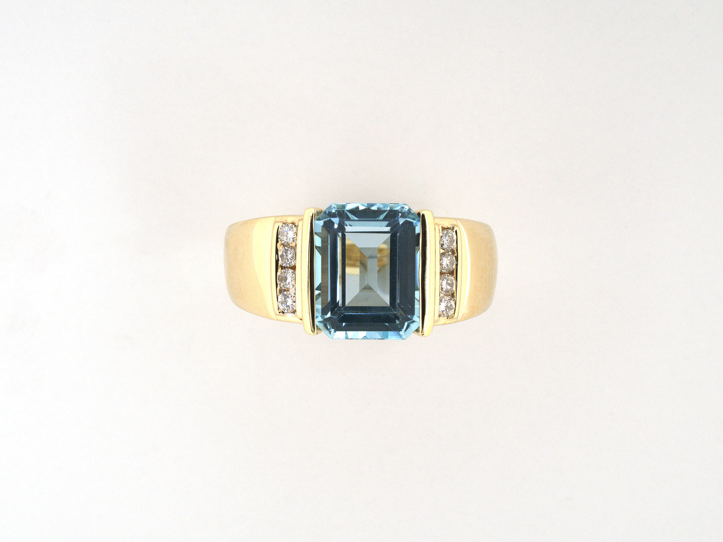 902386 - Gold Aqua Diamond Cocktail Ring