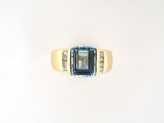 902386 - Gold Aqua Diamond Cocktail Ring