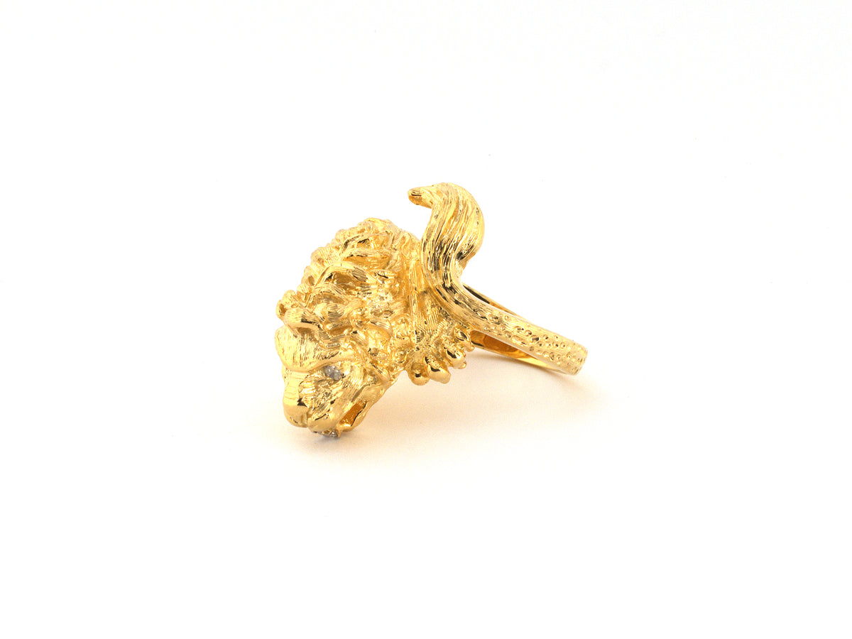 902400 - Circa 1970s Platinum Gold Diamond Carved Lion Ring