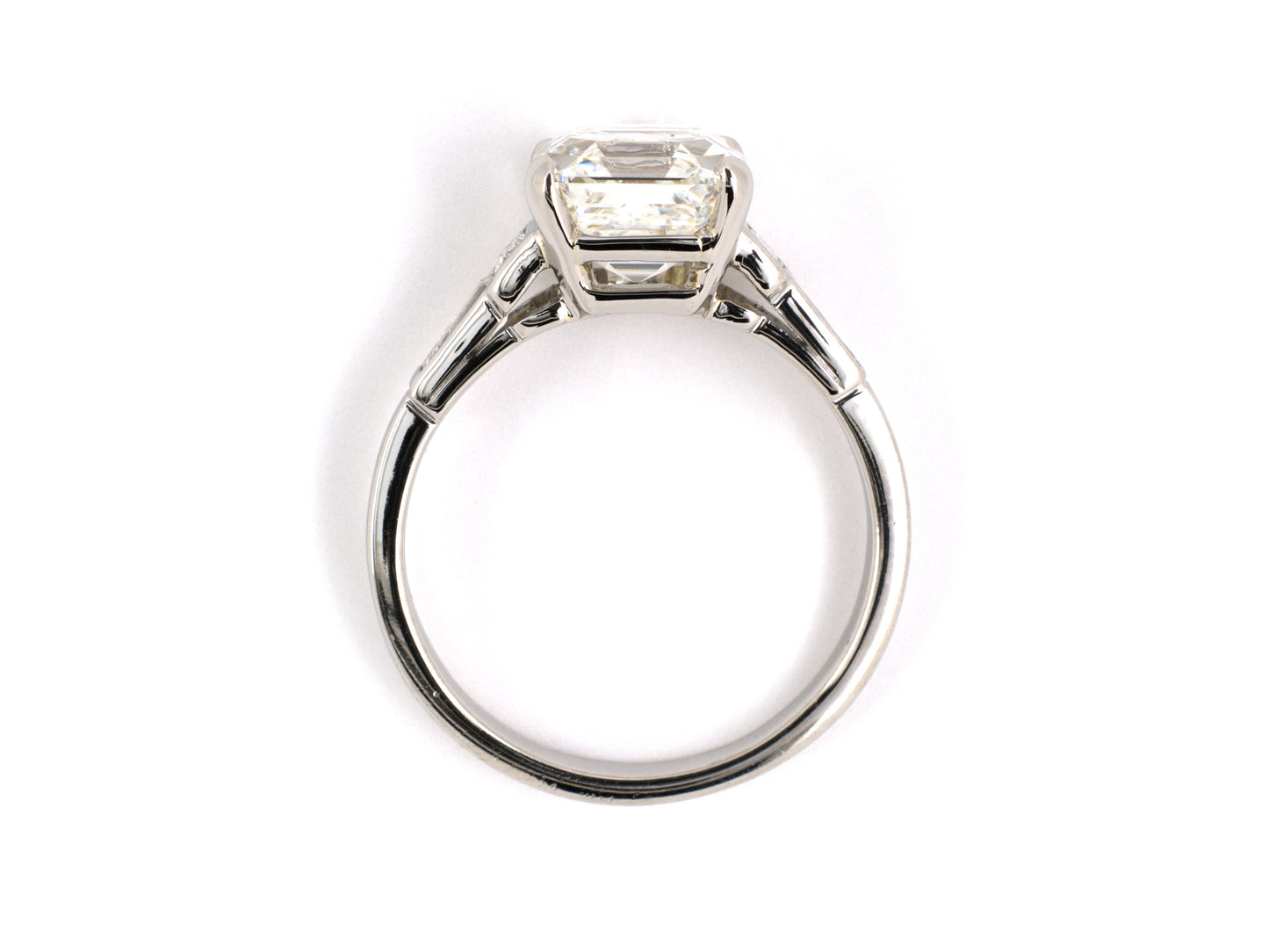 92885 - Art Deco Platinum GIA Diamond Engagement Ring
