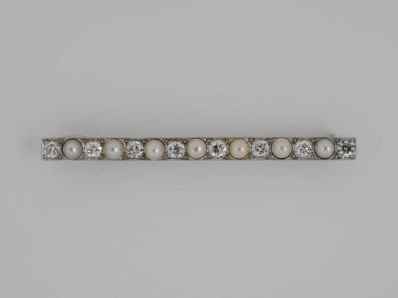 20840 - Art Deco Platinum Diamond Pearl Pin