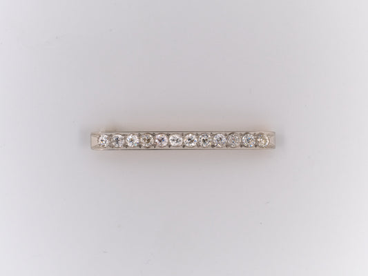 21233 - Edwardian Black Star & Frost Platinum Diamond Bar Pin