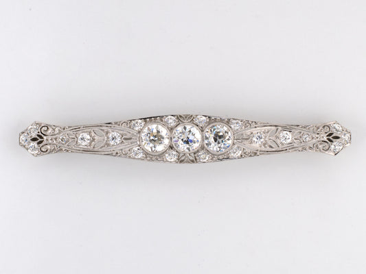 22018 - Art Deco Platinum Diamond Filigree Spread Center Pin