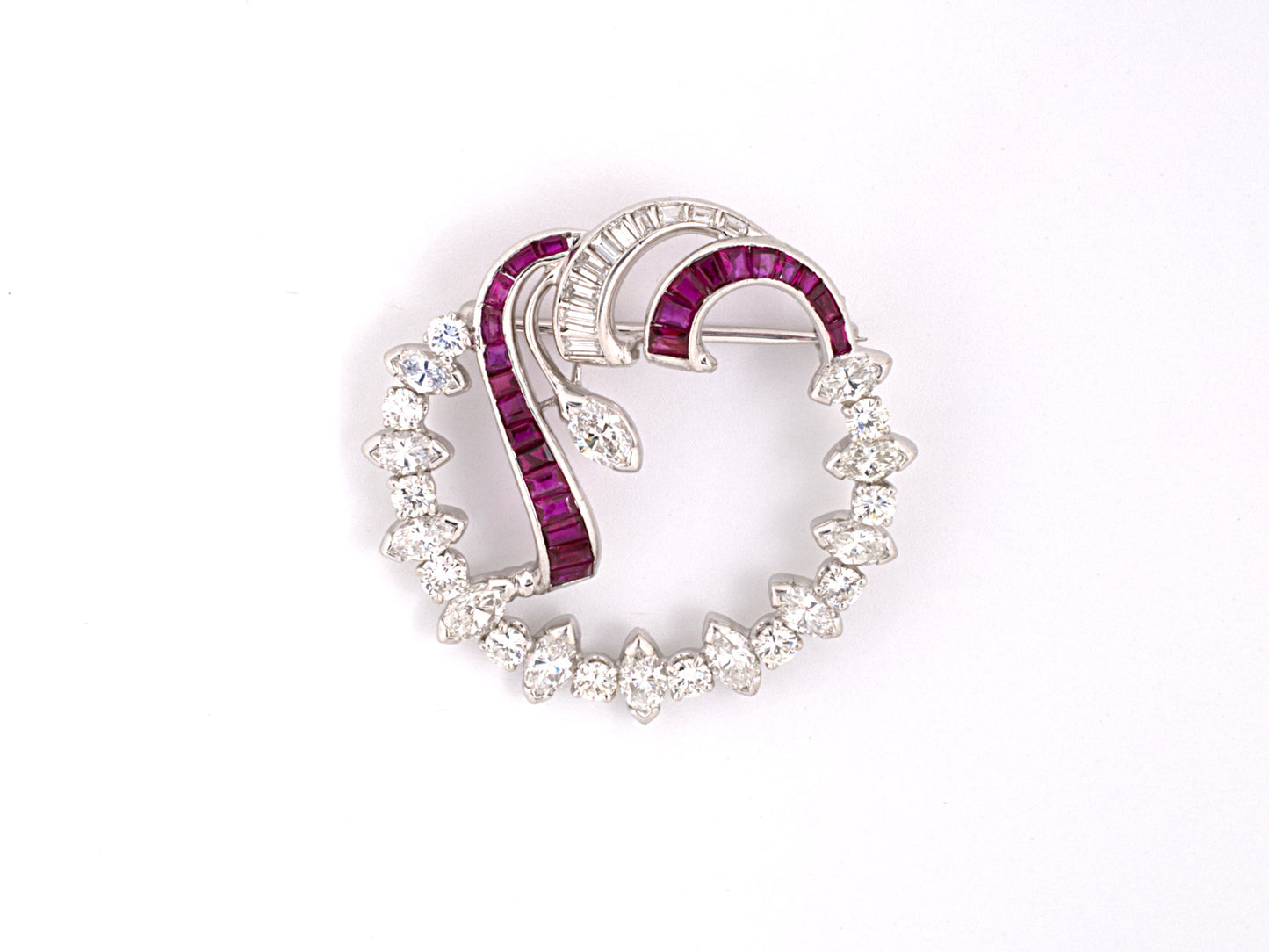 22903 - Circa 1950 J.E. Caldwell Platinum Dia Ruby Pin