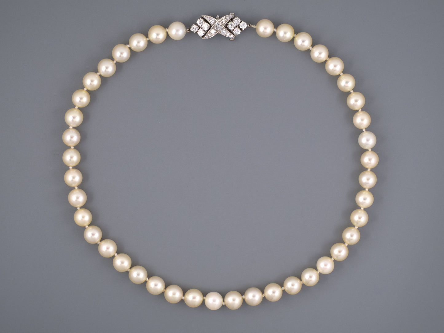 41988 - SOLD - 1970s Platinum Akoya Pearl Diamond Necklace