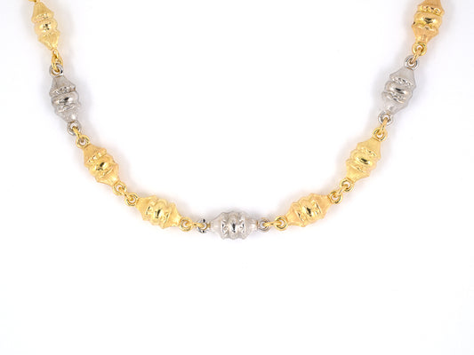 43705 - SOLD - Gold Spread Center Link Chain Necklace