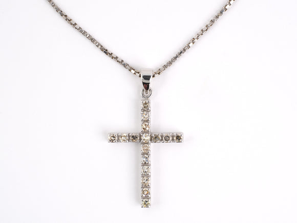 43783 - Gold Diamond Cross Pendant Necklace