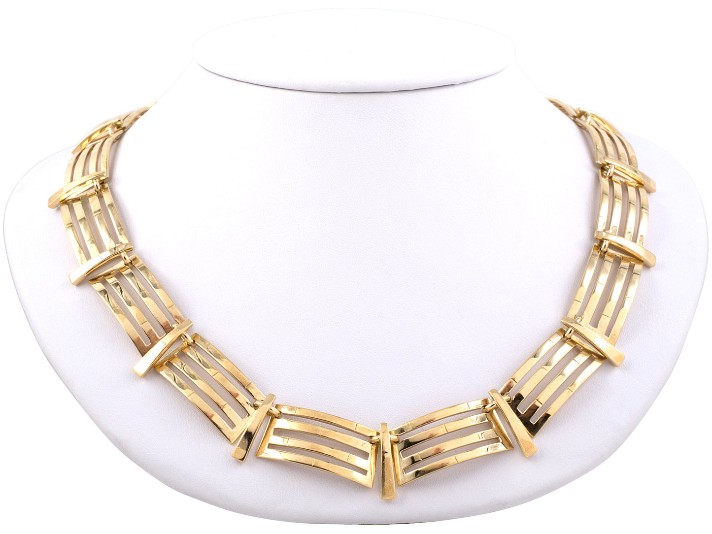 43817 - Circa 1960s Tiffany Gold Rectangle Link Necklace