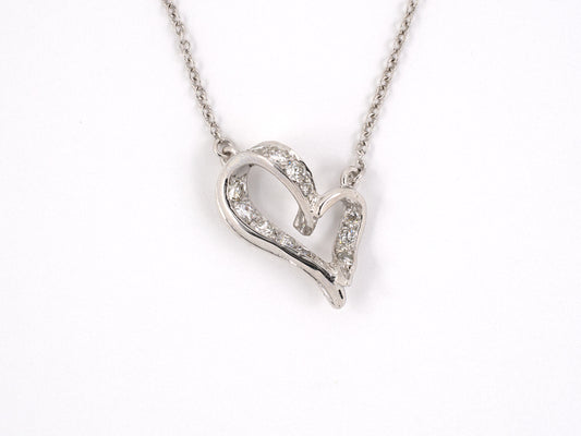 45084 - SOLD - Platinum Diamond Heart Pendant Necklace