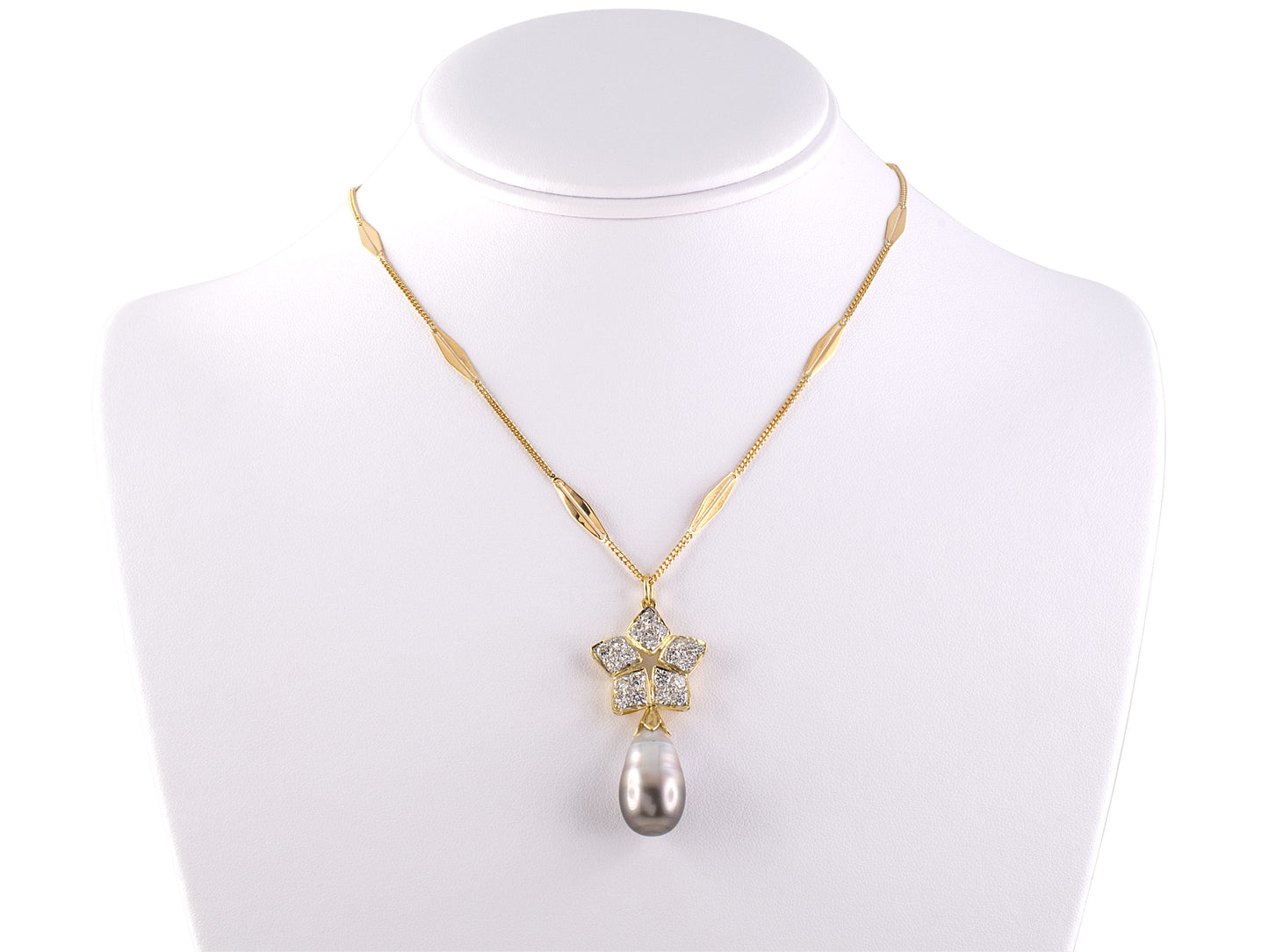 45279 - Gold Diamond Star Pendant Tear Drop Pearl  Navette Curb Link Chain Necklace