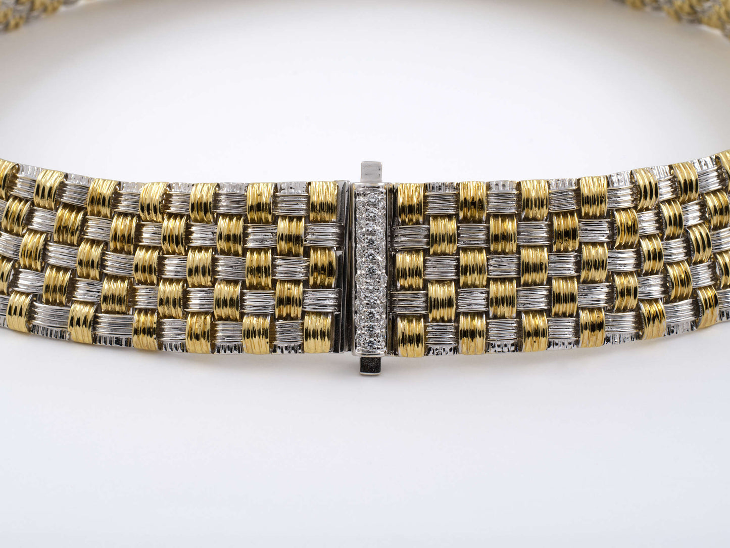 45424 - Roberto Coin Appassionata Italy Gold Diamond Weave Necklace