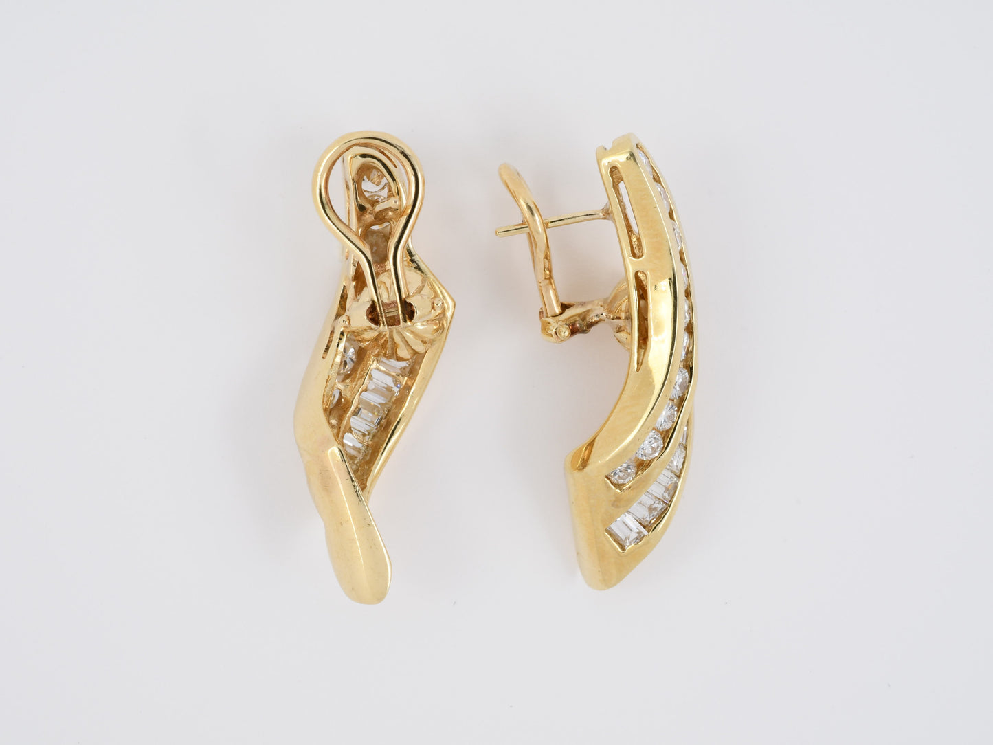 52890 - SOLD - Gold Diamond Swirl Ribbon Drop Earrings