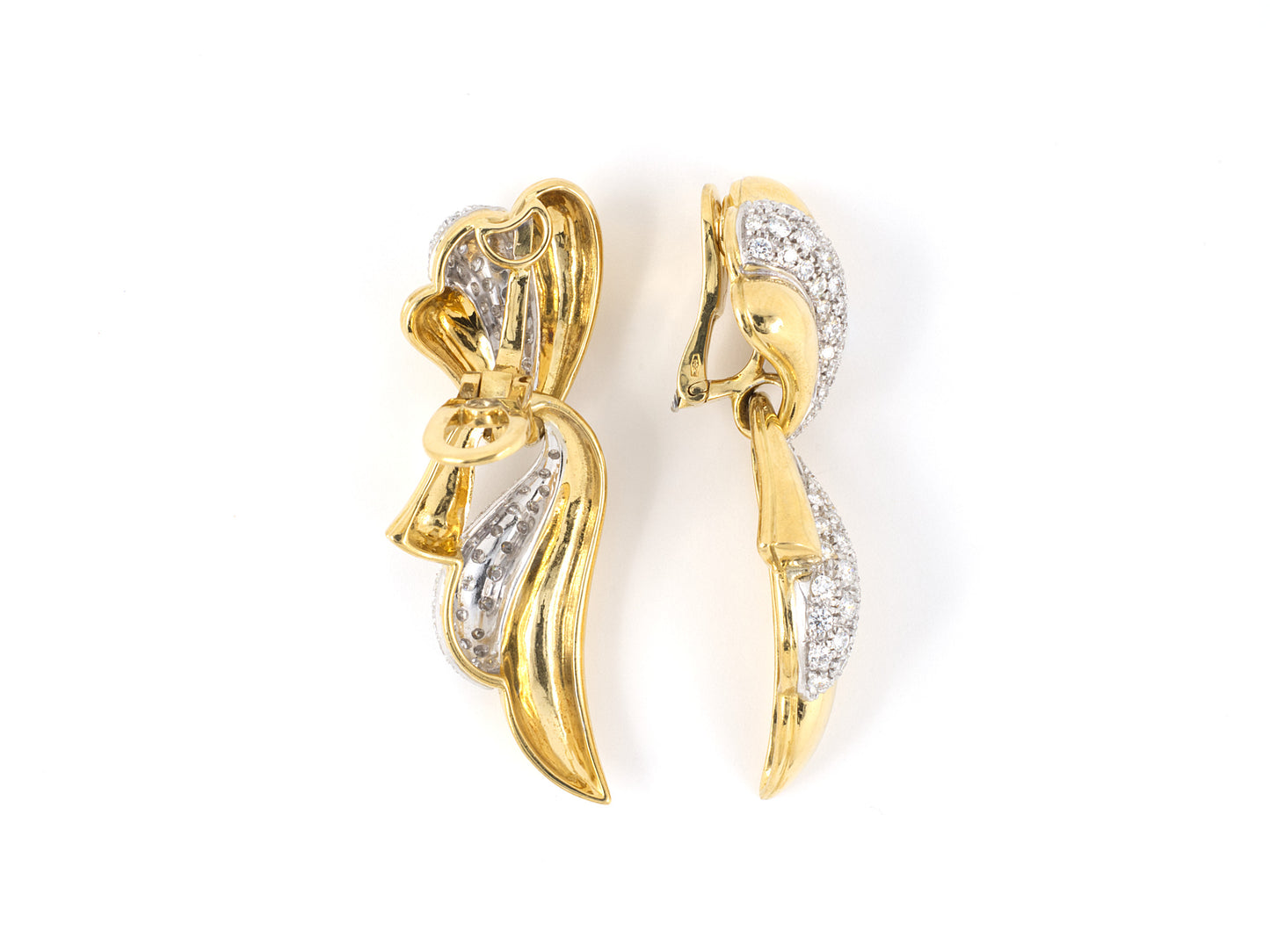 53451 - Circa 1980s Gold Diamond Ribbon Drop Earrings