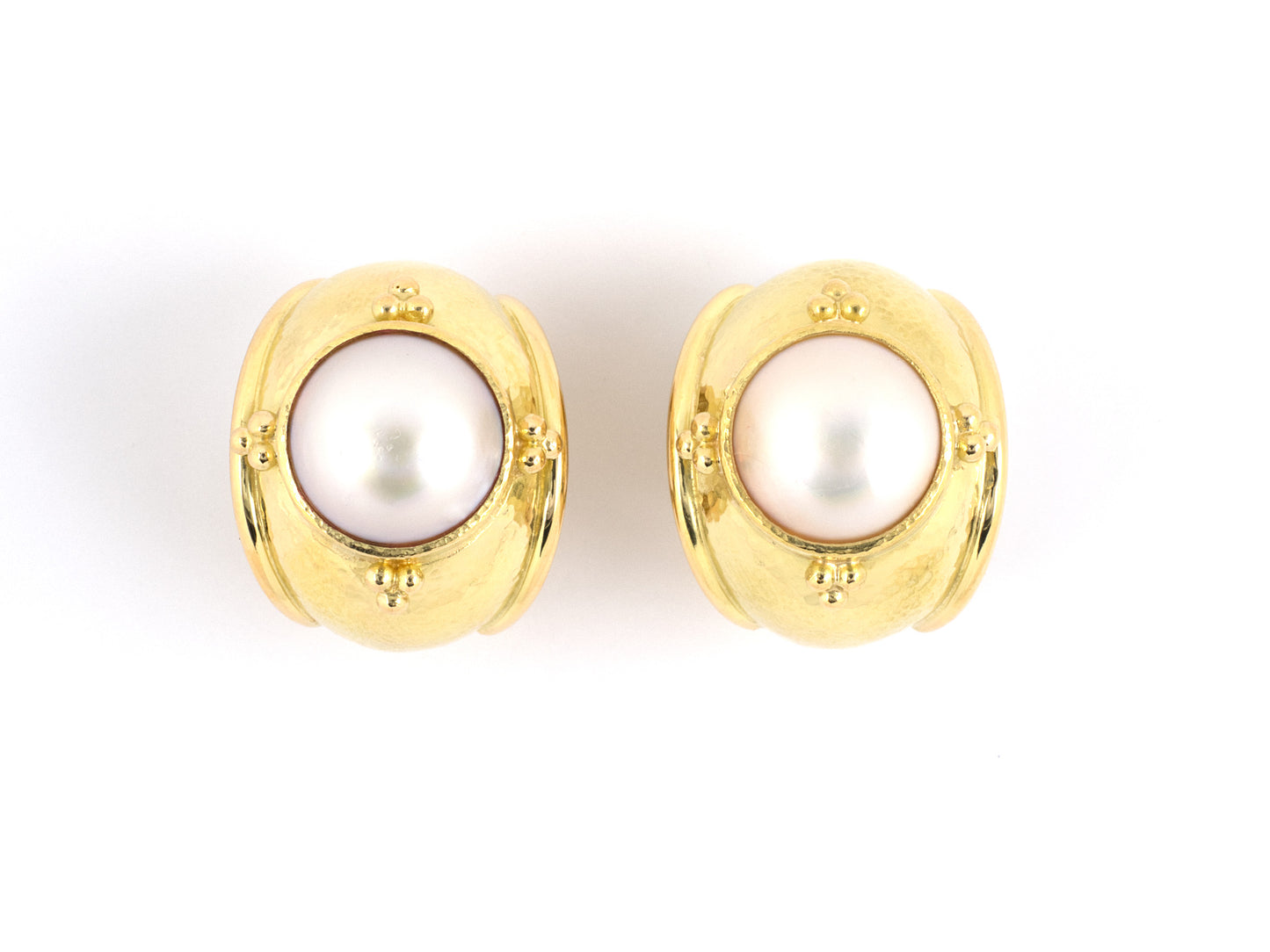 53954 - SOLD - Elizabeth Locke Gold Mabe Pearl Hammered Finish Earrings