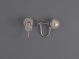 53988 - SOLD - Gold Pearl Earrings