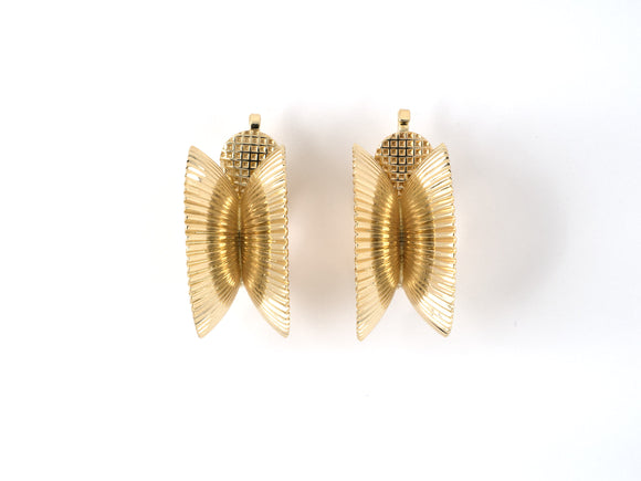 54106 - Circa 1950s Gold Corrugated 1/2 Round Hoop Earrings