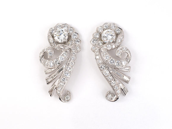 54171 - Circa 1950 Platinum Diamond Leaf Swirl Clip Earrings