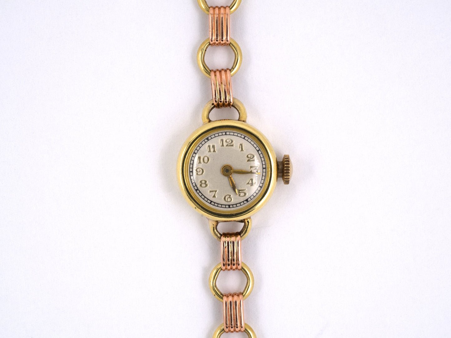 60372 - SOLD - Retro Gold Round Face Ladies Watch