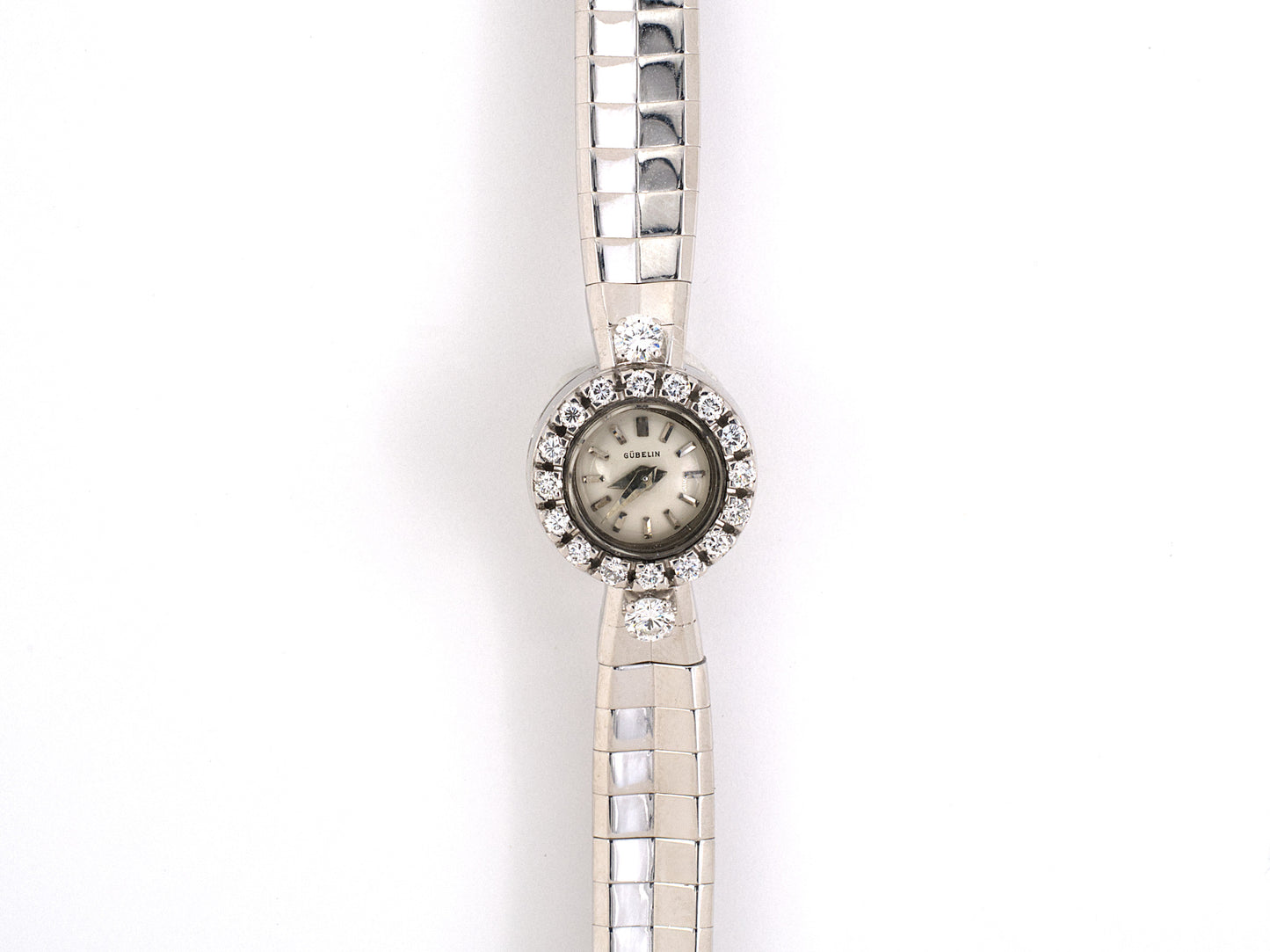 61335 - Gubelin Gold Diamond Cluster Round Watch