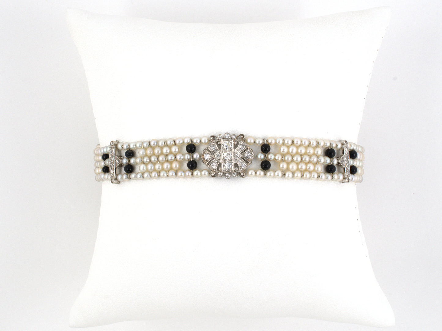 71839 - Edwardian Platinum Black Onyx GIA Natural Pearl Bracelet